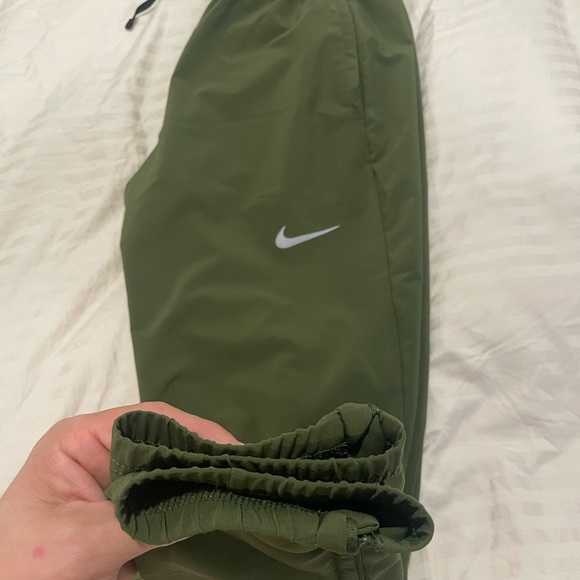 Nike Dri-FIT Challenger Woven Running Pants size M Mens - Picture 4 of 4